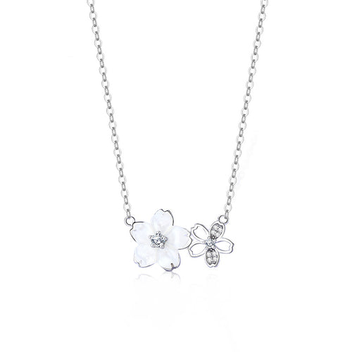 Collier argent fleurs tendance bohème chic